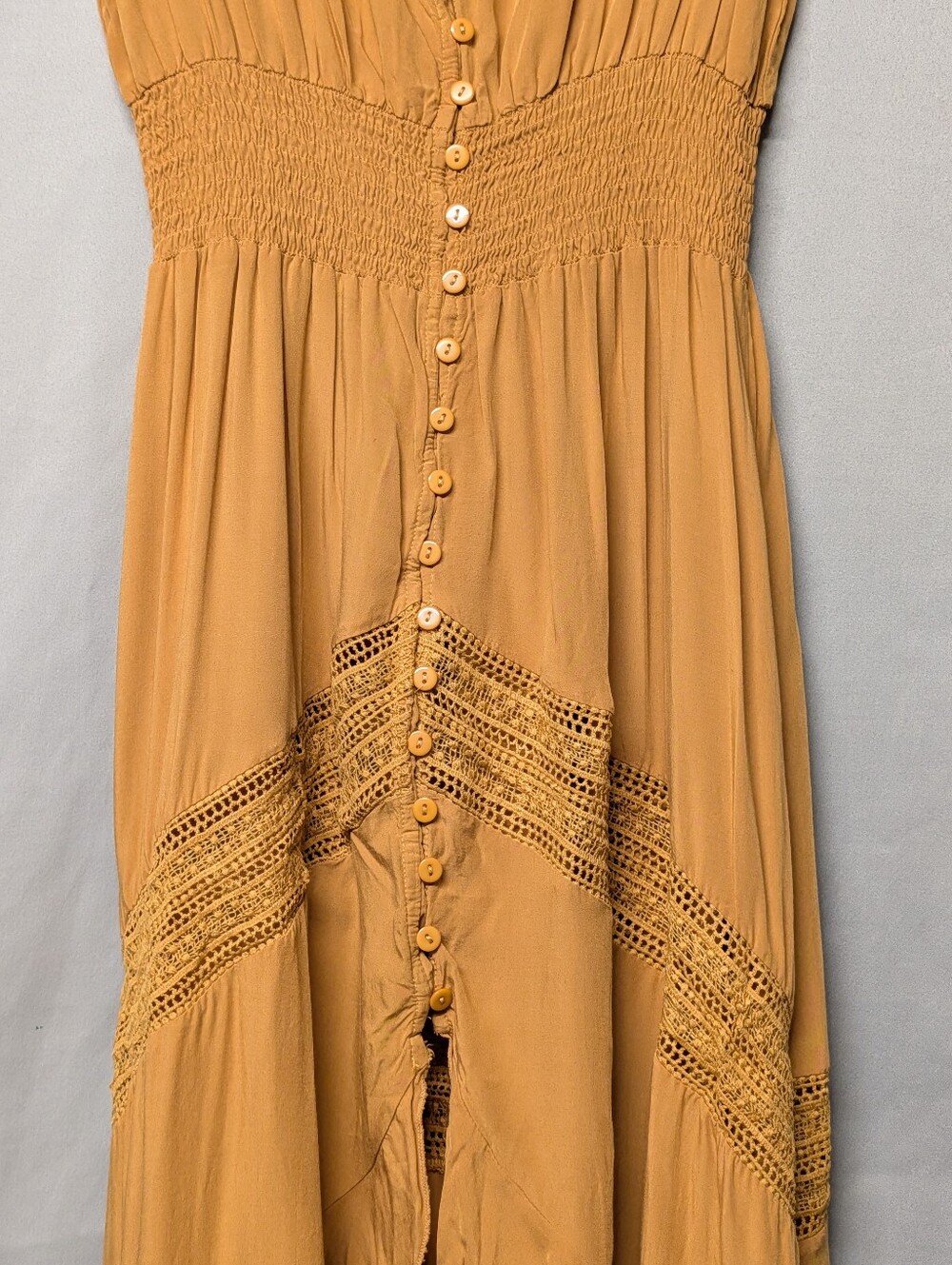 Cupshe Sleeveless Golden Mustard High-Low Maxi Dress Size Medium - Picture 3 of 9